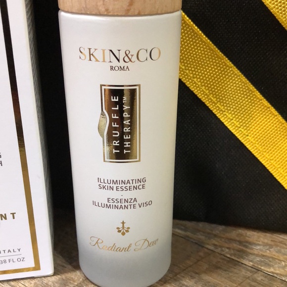 Skin Co Roma Truffle Therapy Radiant Dew made in Italy 3.38 fl oz New in Box - Picture 2 of 4